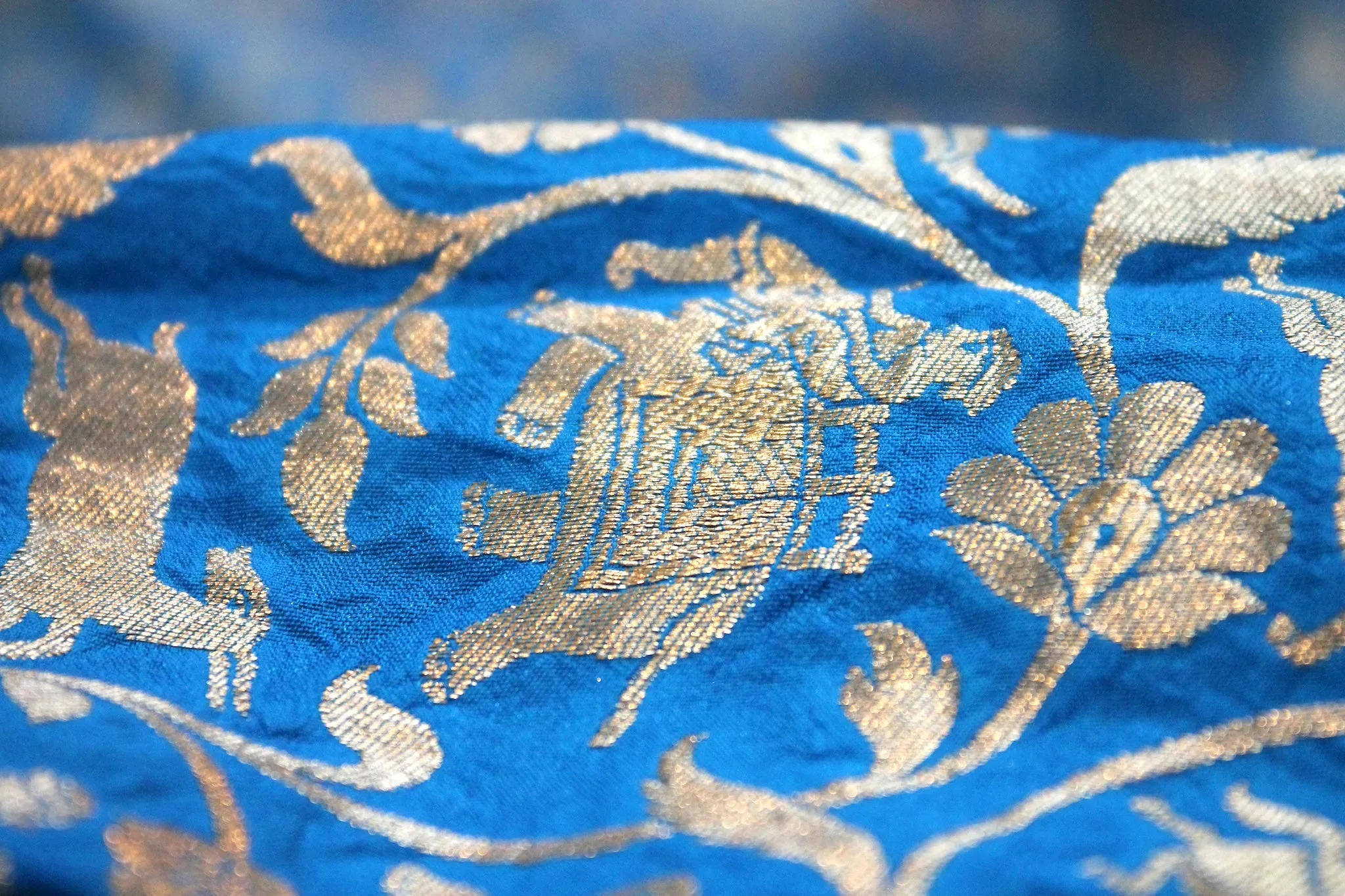 Blue Shikargaah Pure Katan Silk Handloom Banarasi Saree