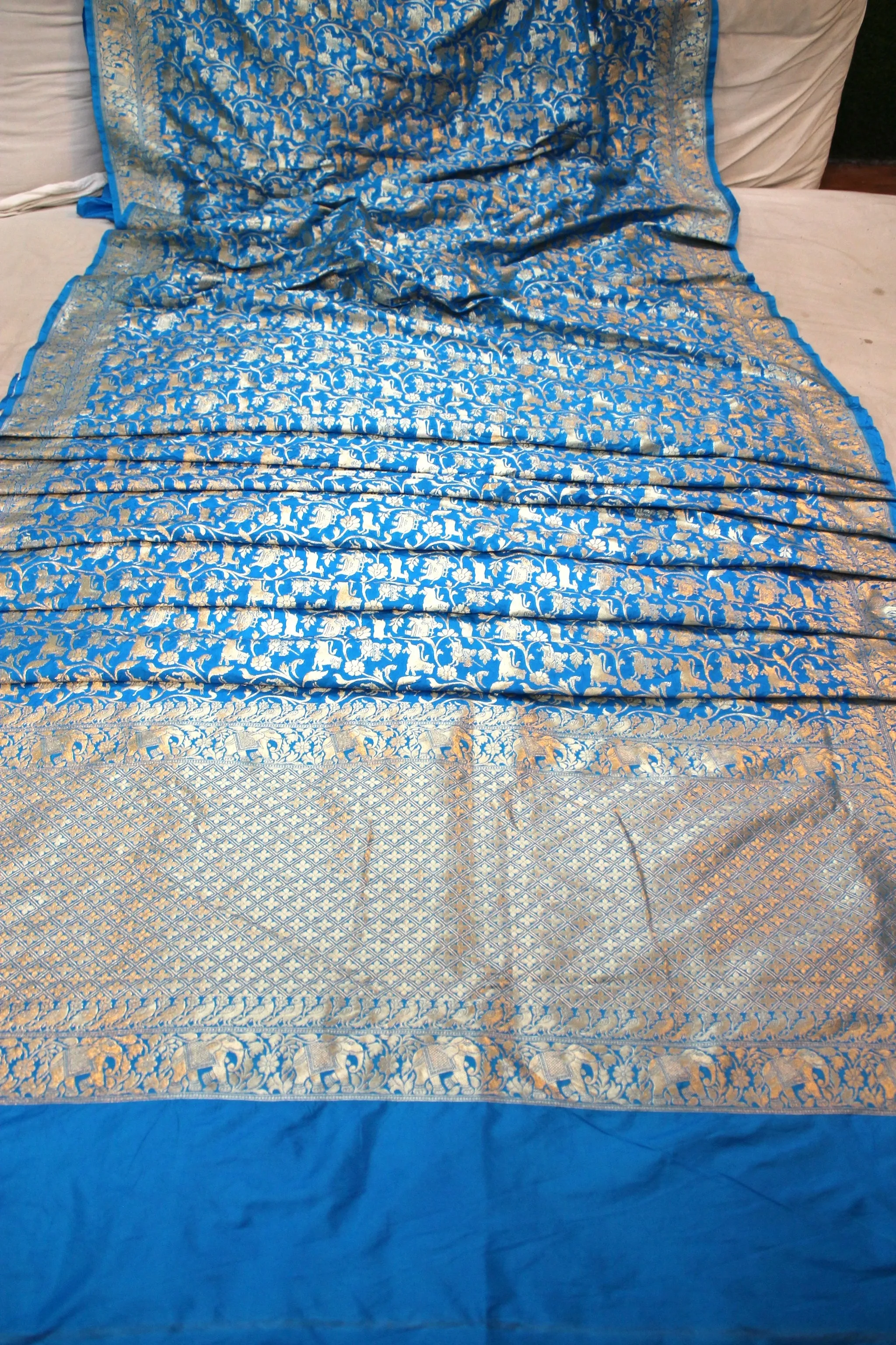 Blue Shikargaah Pure Katan Silk Handloom Banarasi Saree