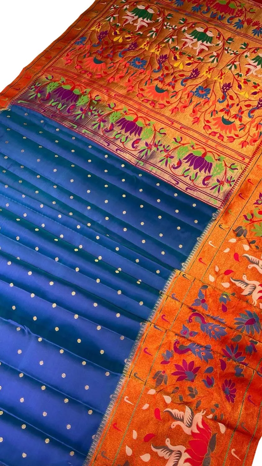 Exquisite Blue Gadwal Paithani Handloom Silk Saree: Timeless Elegance