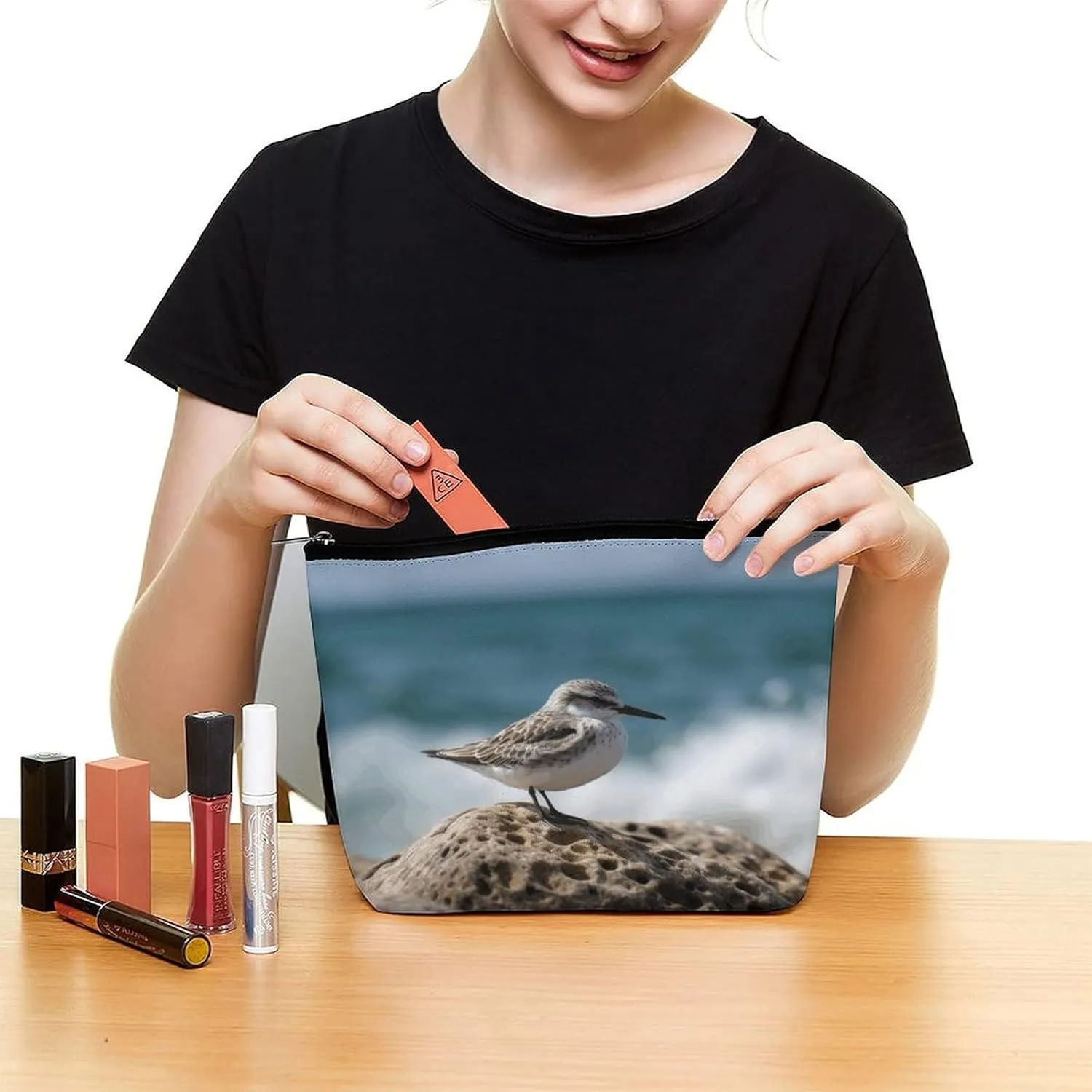 Large Capacity Makeup Bags for Women Portable Leather with Zipper Travelling Makeup Bag Bird Perching on The Rock Printed