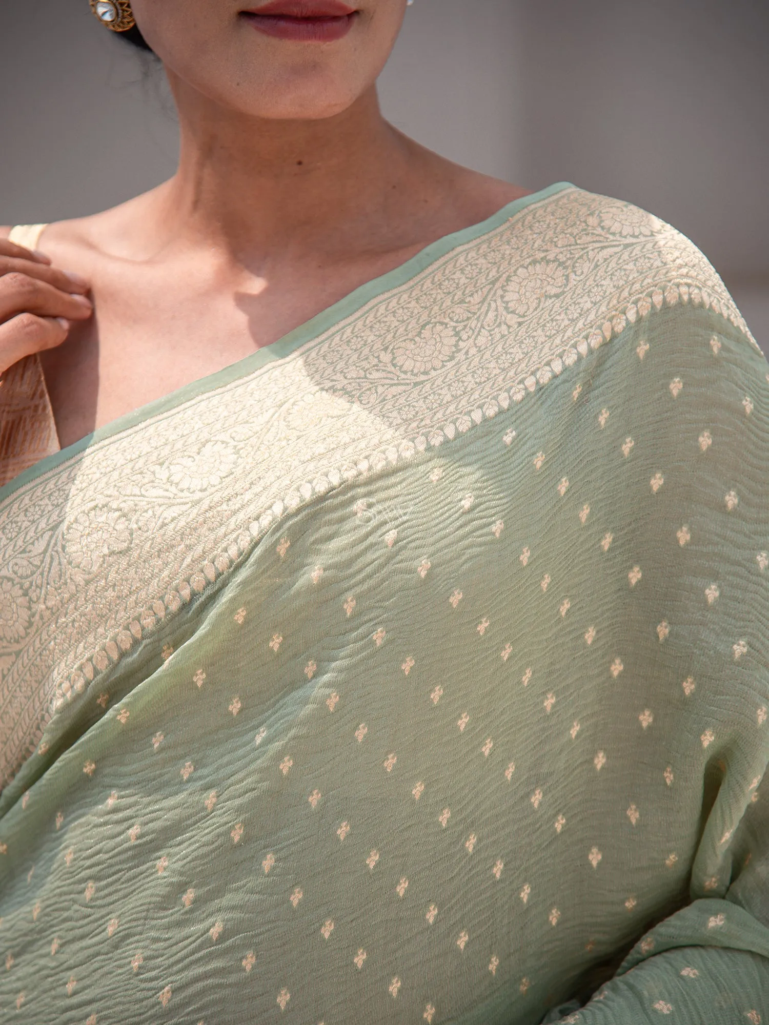 Moss Green Pure Crush Tissue Silk Handloom Banarasi Saree