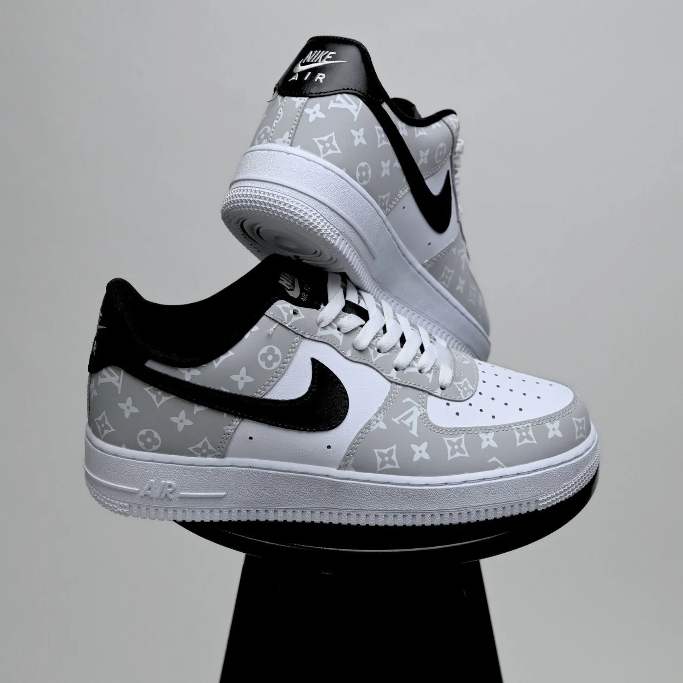 Royal Gray LV Air Force 1