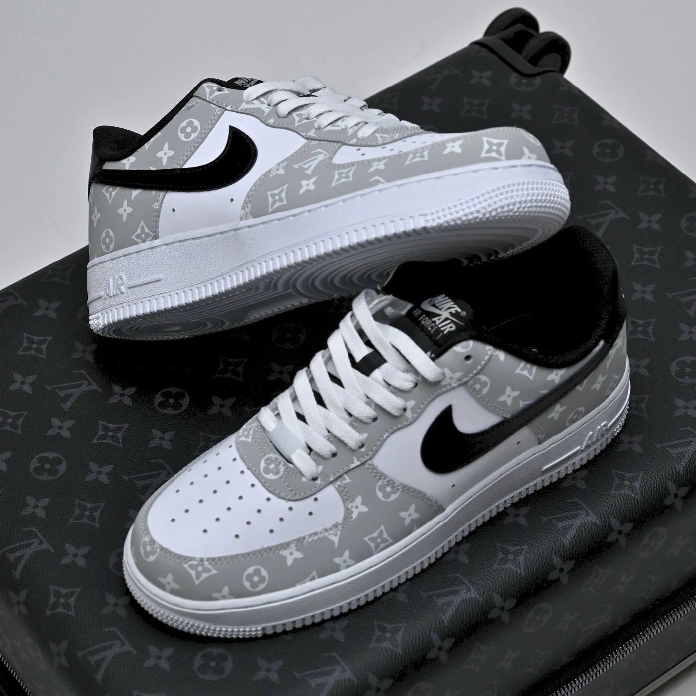 Royal Gray LV Air Force 1