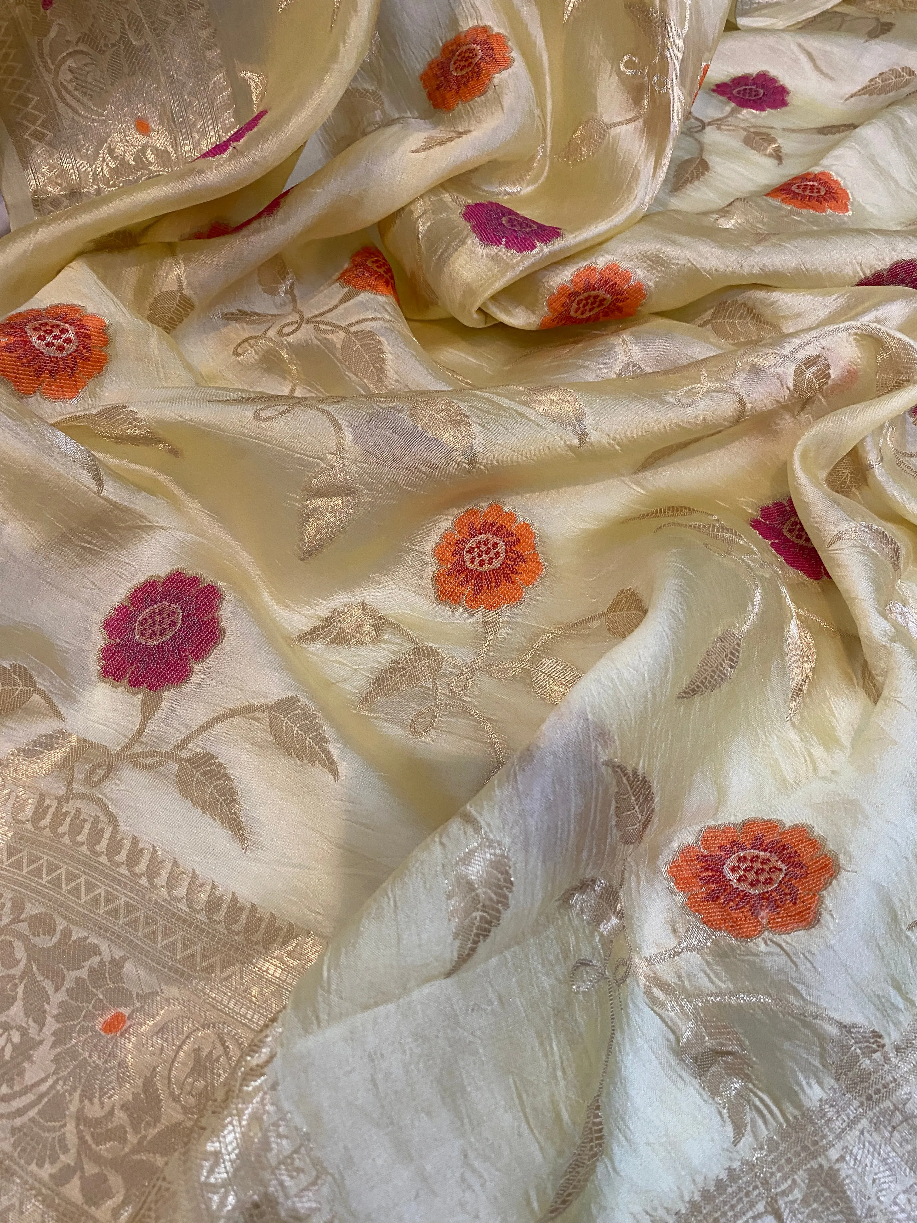 Subtle Elegance: The Beige Banarasi Saree