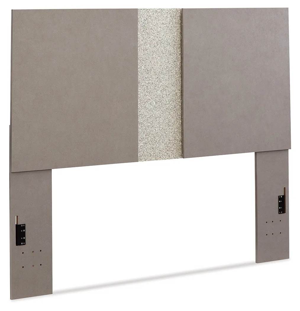 Surancha Queen/Full Panel Headboard with Mirrored Dresser and 2 Nightstands in Gray