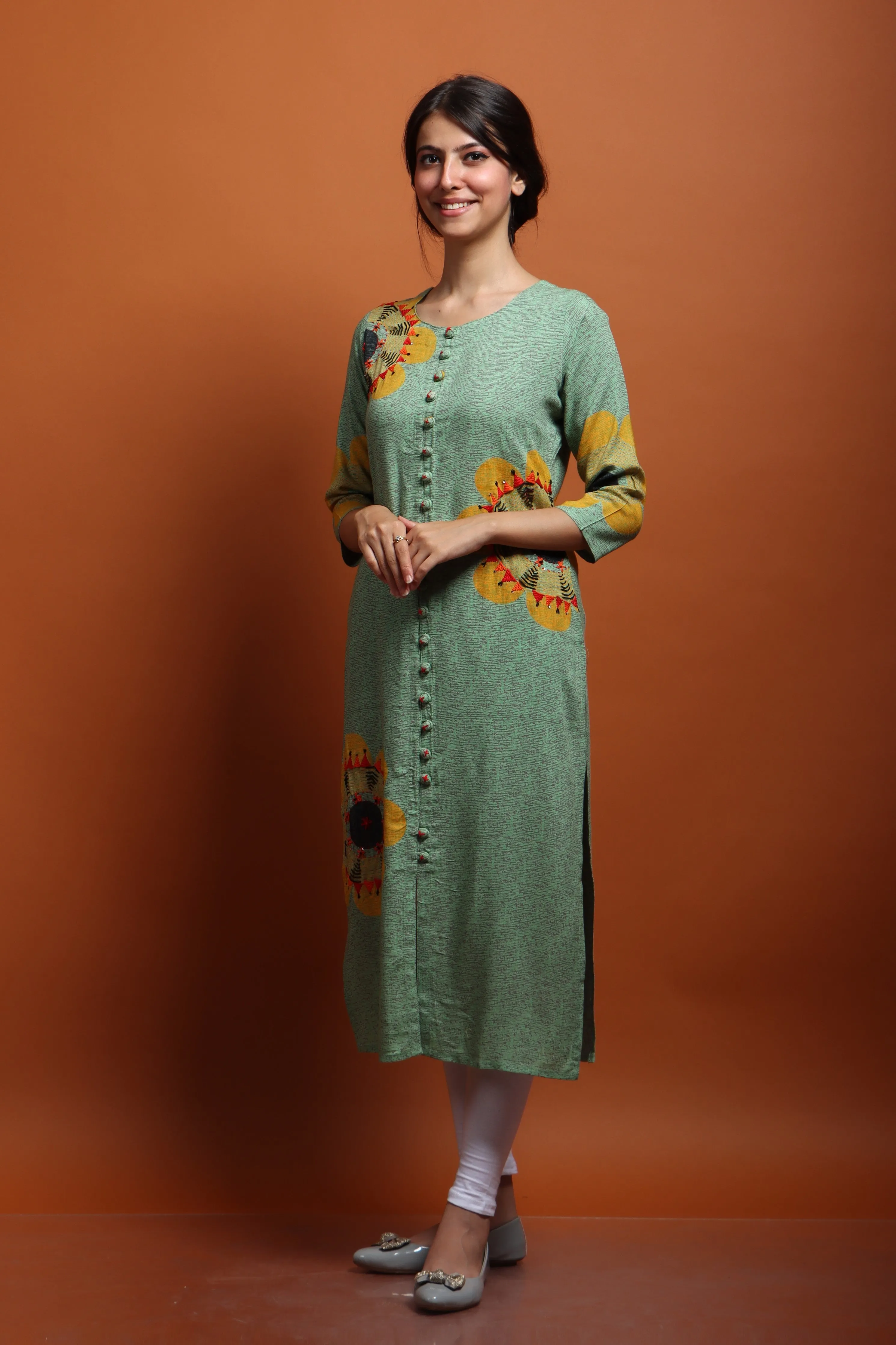 Womens Kurta Pista Green Color Rayon Straight